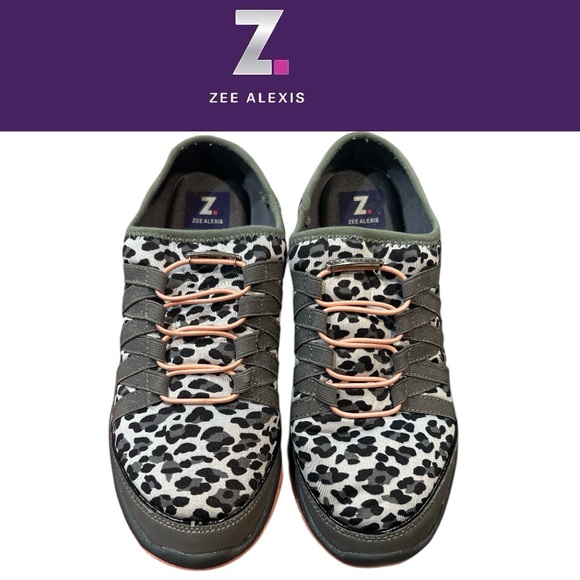 Zee Alexis Kaya Leopard Print Slip-On Sneakers - Size 8.5 - Picture 2 of 4